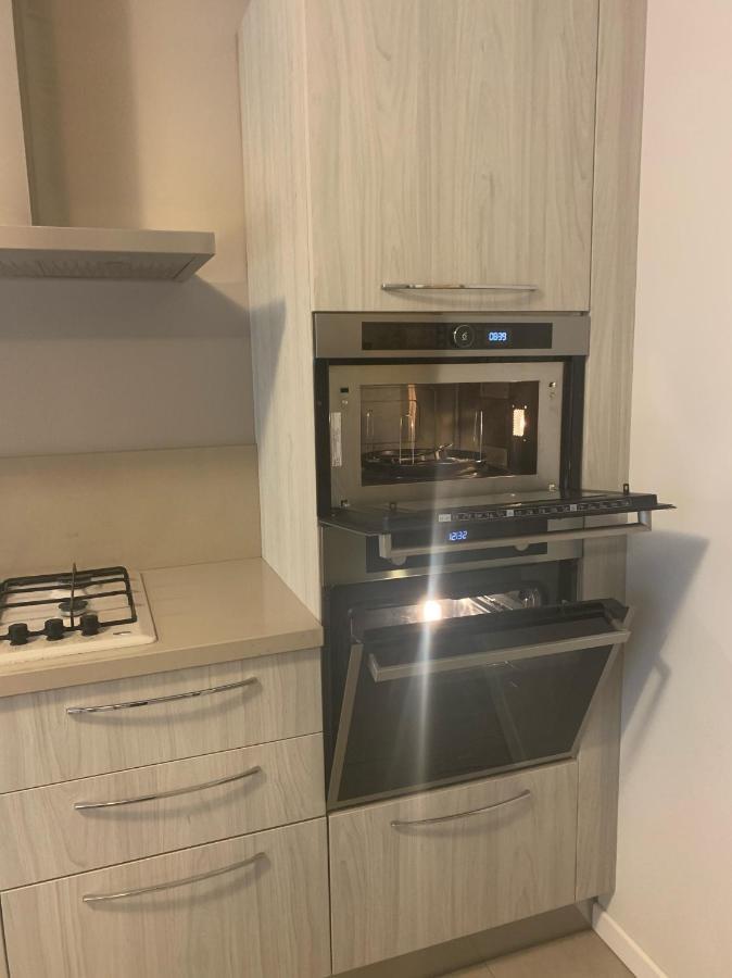 Le Noir Appartment ペスキエーラ・デル・ガルダ エクステリア 写真